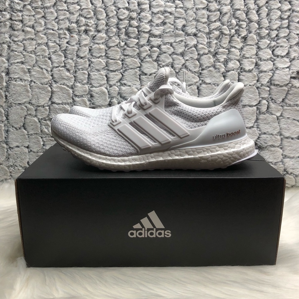 Adidas ultraboost triple white